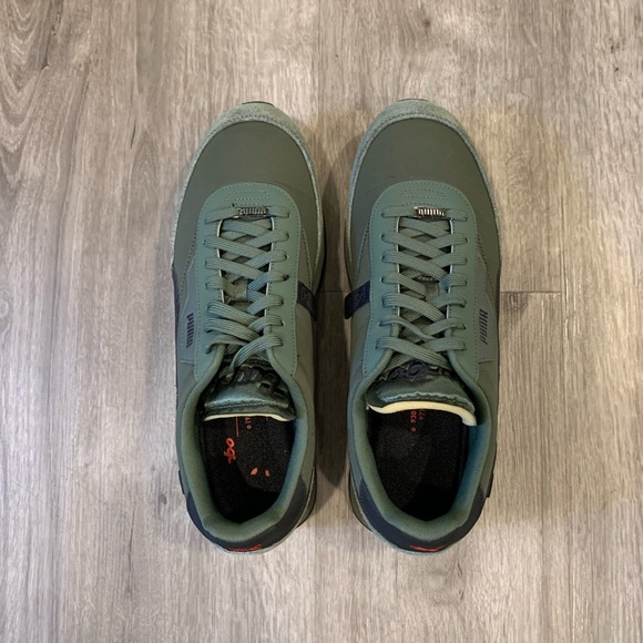 Men’s size US 13 - Puma Future Rider x Porsche 911 Type 930 3.0 L - Picture 7 of 11